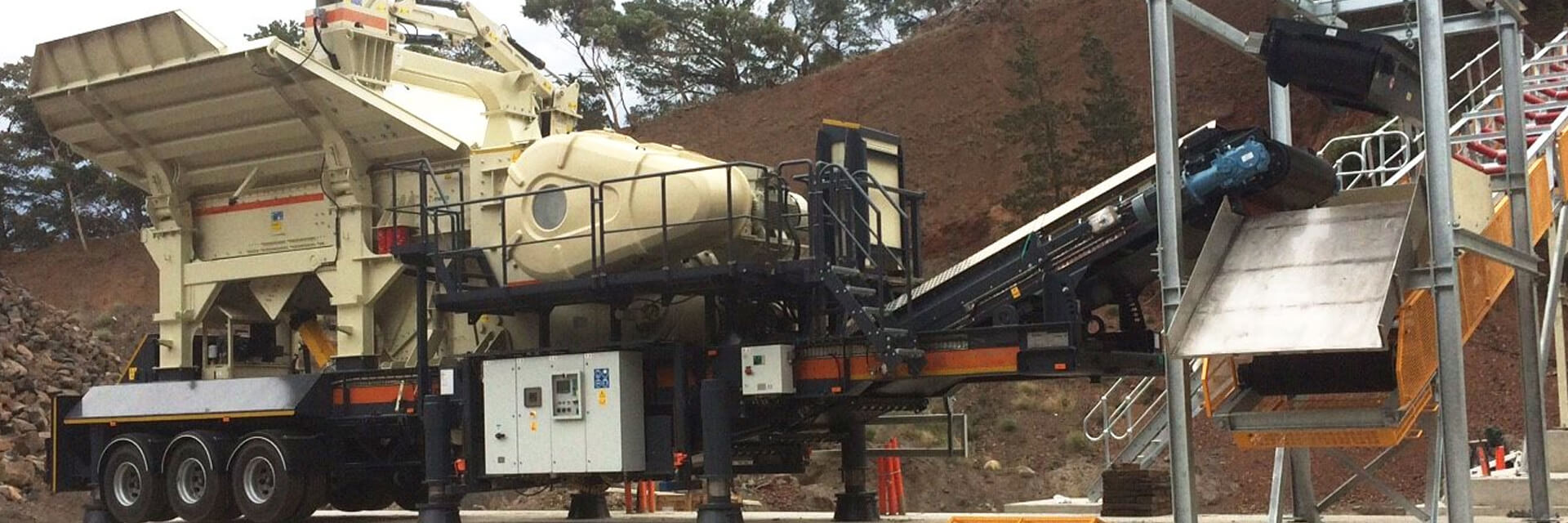 MTF Wheel Type Mobile Crushing And Screening Station